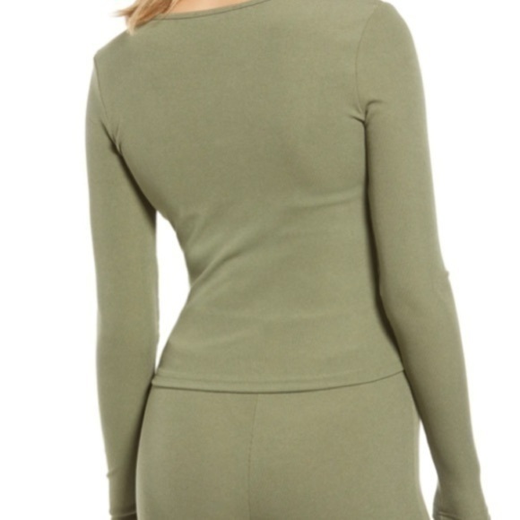 4th & Reckless Ribbed Shorts - Picture 4 of 6